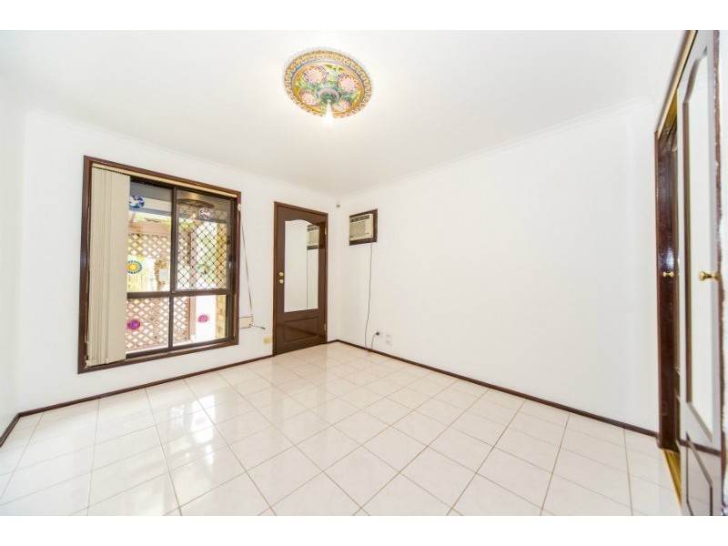 2/88 Kangaroo Avenue, Coombabah QLD 4216