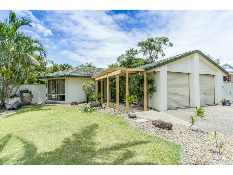65 Allied Drive, Arundel QLD 4214