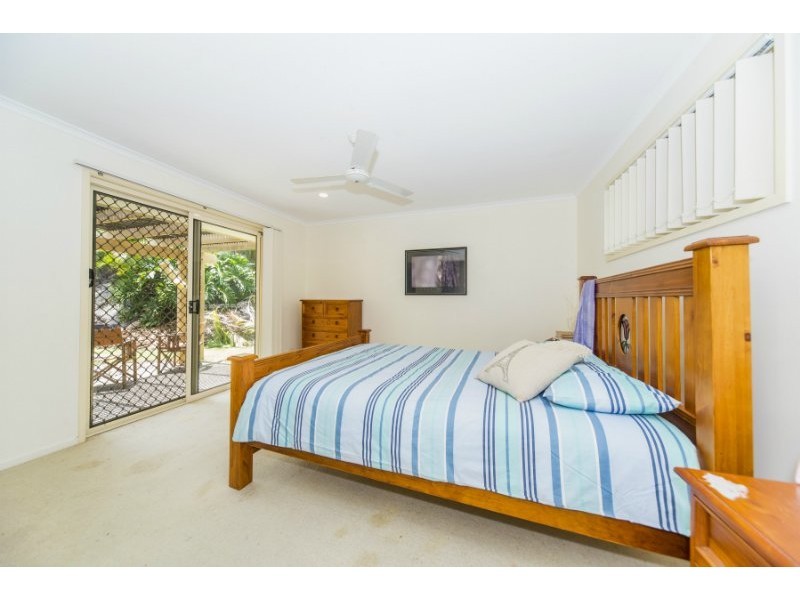 65 Allied Drive, Arundel QLD 4214
