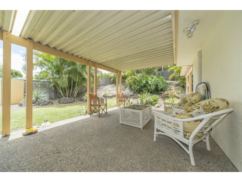 65 Allied Drive, Arundel QLD 4214