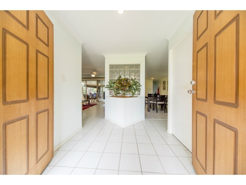 10 Springwood Avenue, Pacific Pines QLD 4211