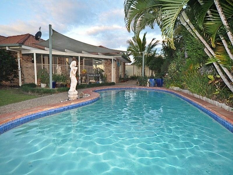 176 Mildura Drive, Helensvale QLD 4212