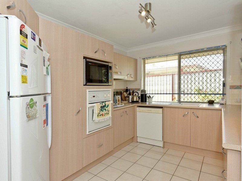 176 Mildura Drive, Helensvale QLD 4212