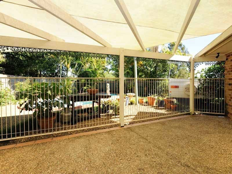 176 Mildura Drive, Helensvale QLD 4212