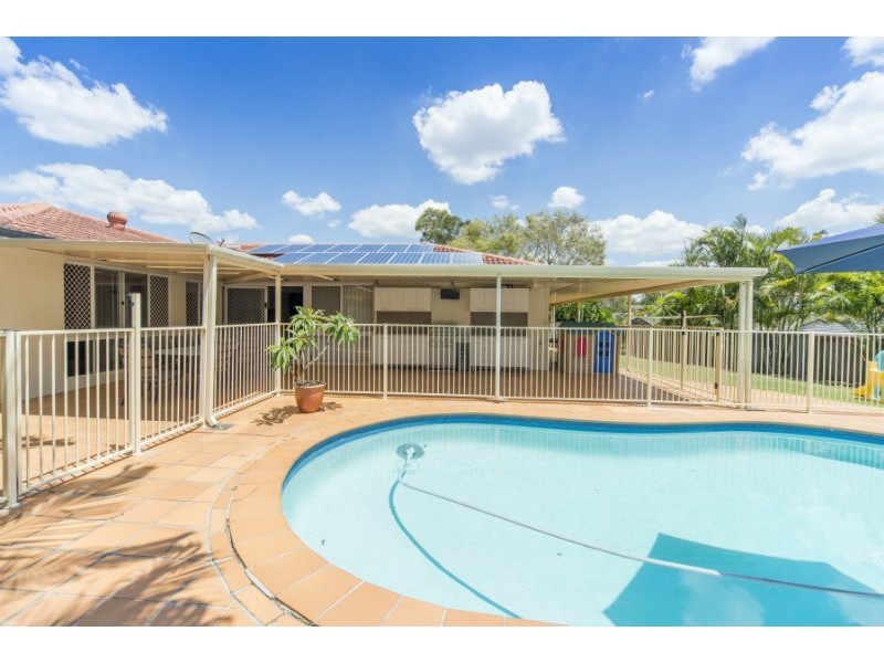 12 Manse Court, Molendinar QLD 4214