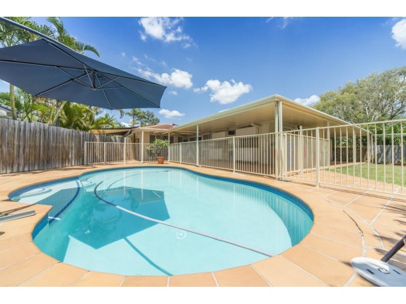 12 Manse Court, Molendinar QLD 4214
