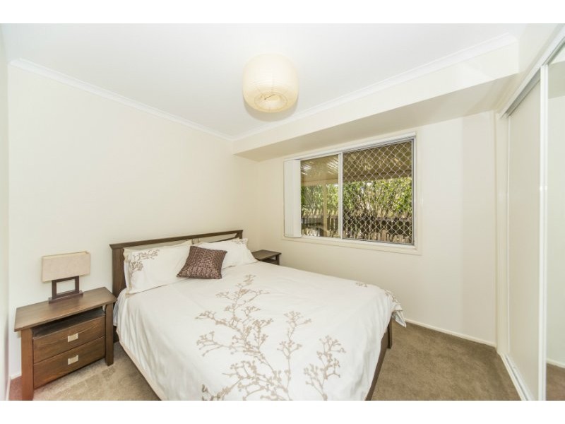 12 Manse Court, Molendinar QLD 4214