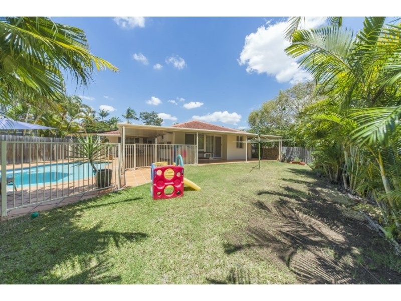 12 Manse Court, Molendinar QLD 4214