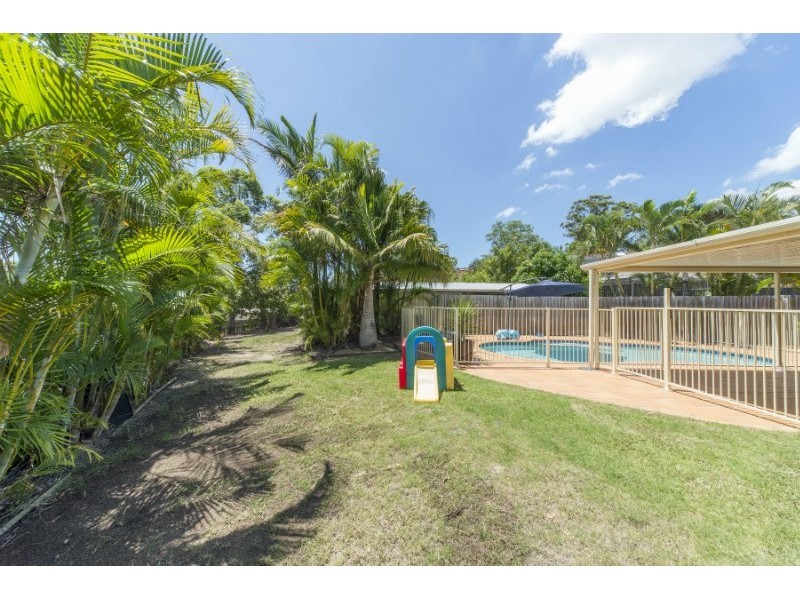 12 Manse Court, Molendinar QLD 4214