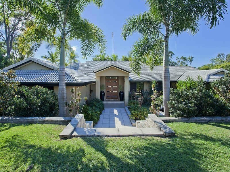 9 Evergreen Court, Parkwood QLD 4214