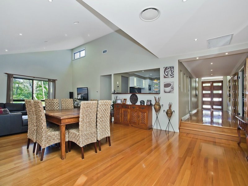 9 Evergreen Court, Parkwood QLD 4214