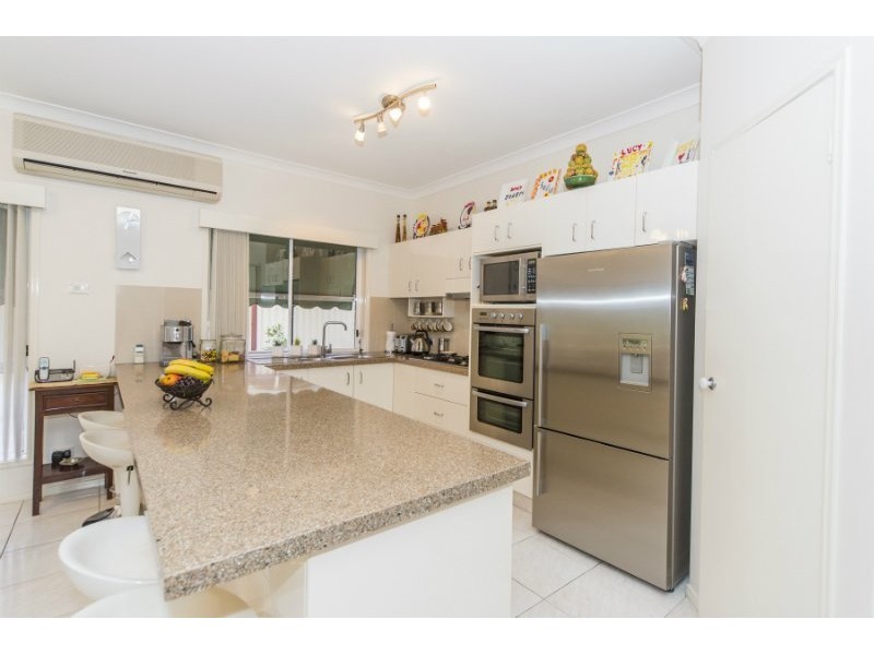 15 Forest Hill Court, Parkwood QLD 4214