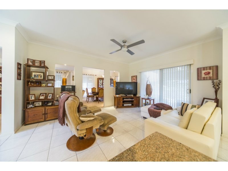 15 Forest Hill Court, Parkwood QLD 4214