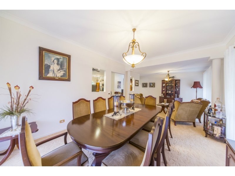 15 Forest Hill Court, Parkwood QLD 4214