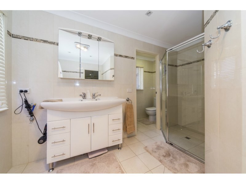 15 Forest Hill Court, Parkwood QLD 4214