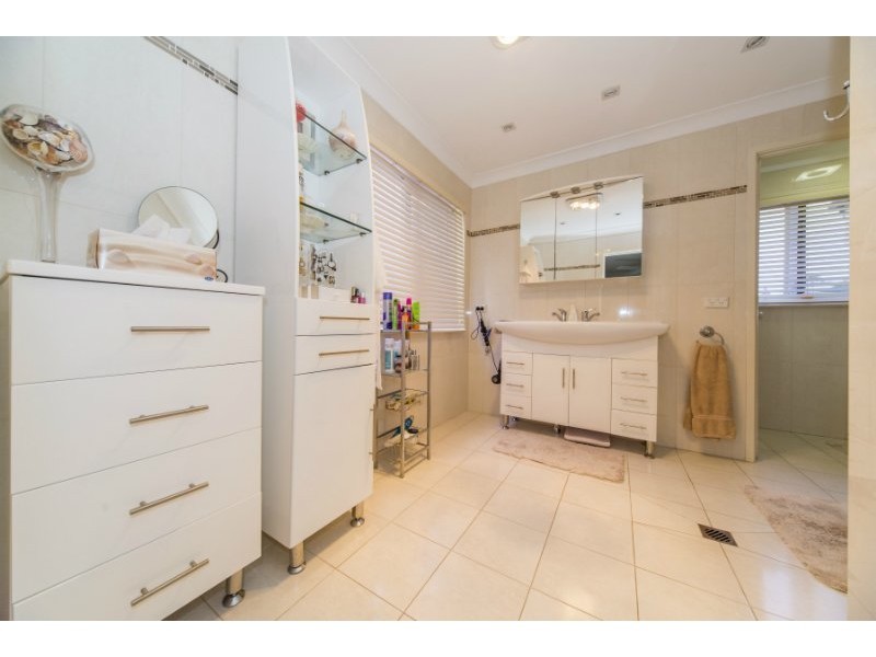 15 Forest Hill Court, Parkwood QLD 4214