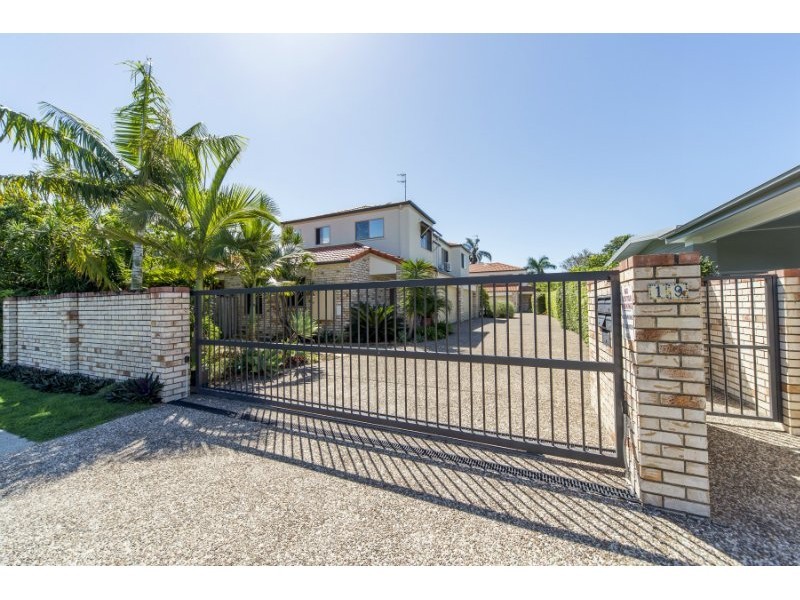 2/19 Gordon Street, Labrador QLD 4215