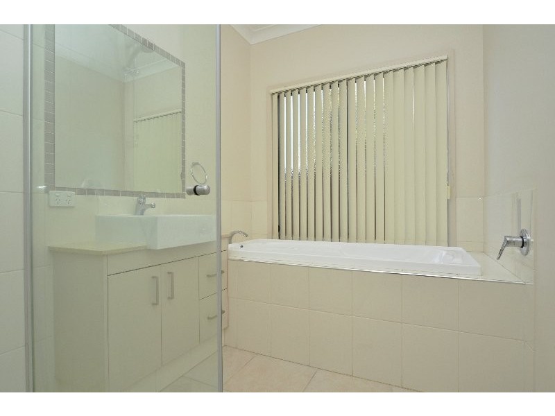 19 Garawarra Crescent, Upper Coomera QLD 4209