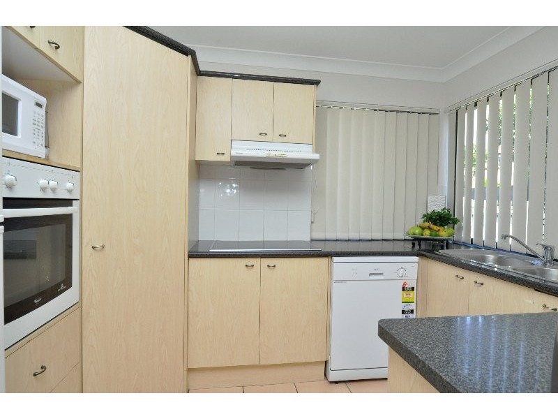 31 Daintree Drive, Parkwood QLD 4214