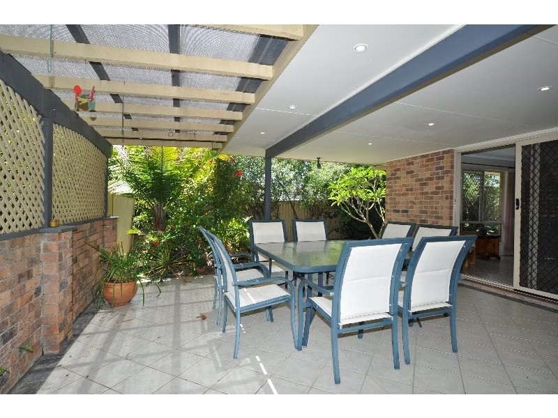 3 Birdie Court, Arundel QLD 4214