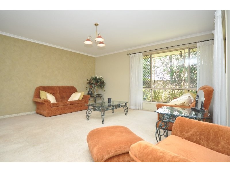 3 Birdie Court, Arundel QLD 4214