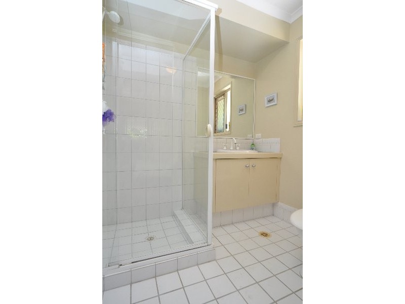 3 Birdie Court, Arundel QLD 4214