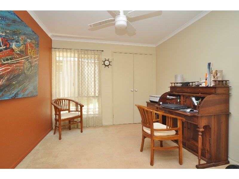 3 Birdie Court, Arundel QLD 4214