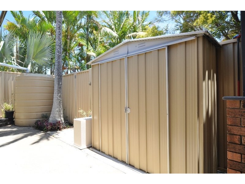 3 Birdie Court, Arundel QLD 4214