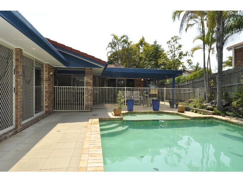 Parkwood QLD 4214