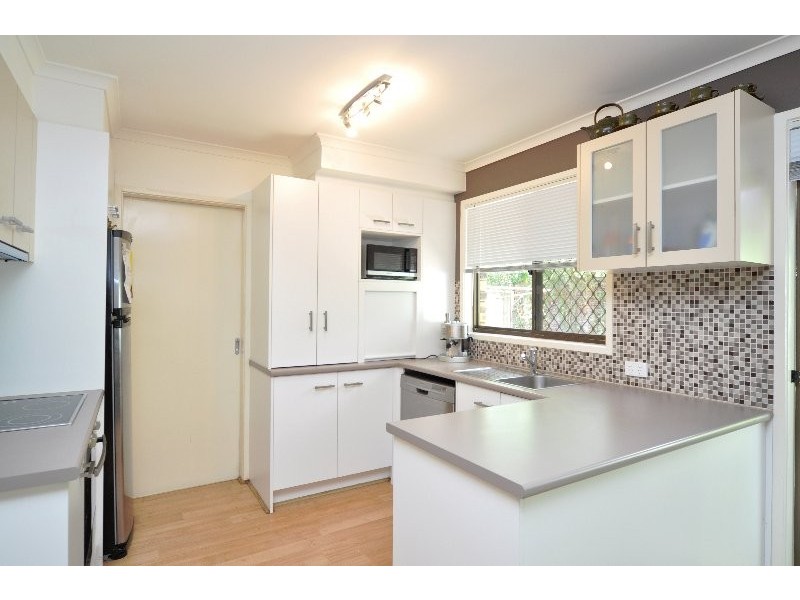 12/21 St Kevins Avenue, Benowa QLD 4217