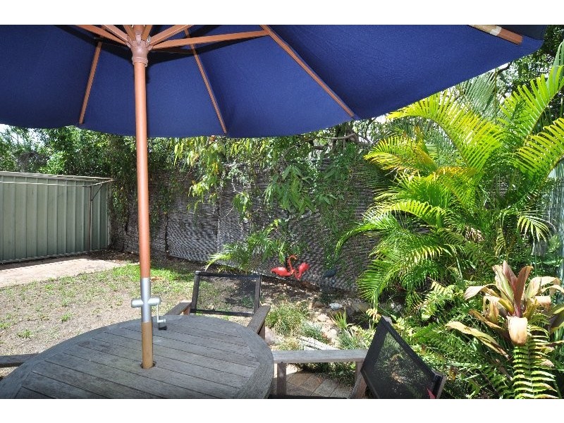12/21 St Kevins Avenue, Benowa QLD 4217