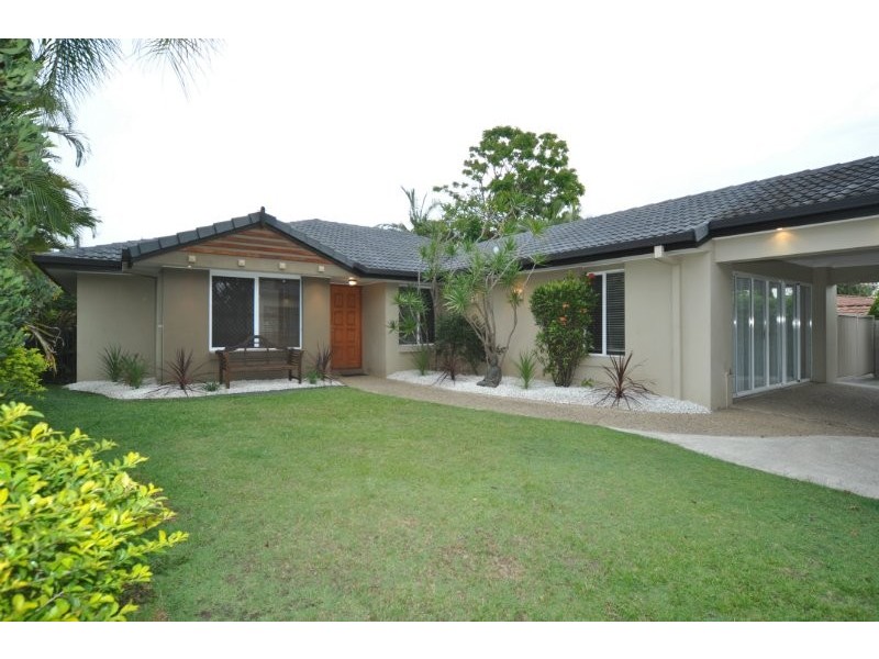 3 Ganton Court, Parkwood QLD 4214