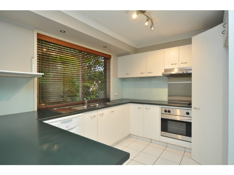 3 Ganton Court, Parkwood QLD 4214