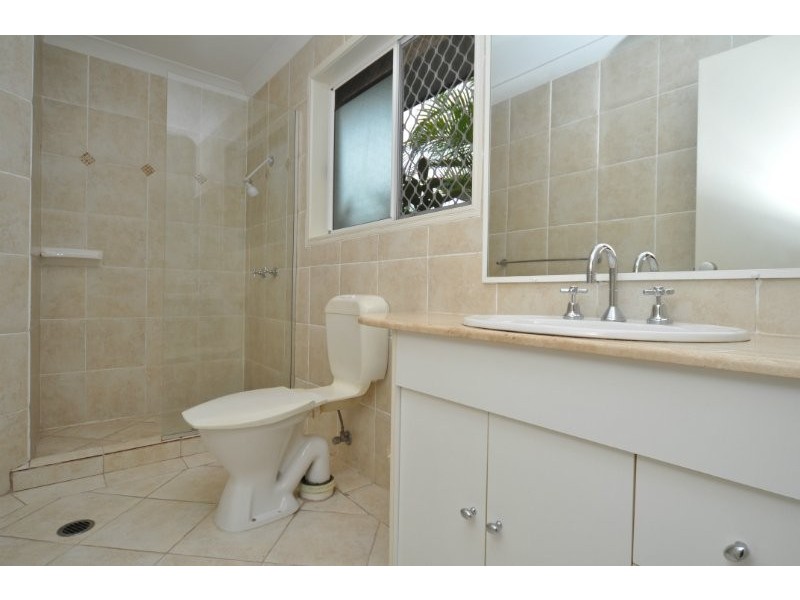 3 Ganton Court, Parkwood QLD 4214