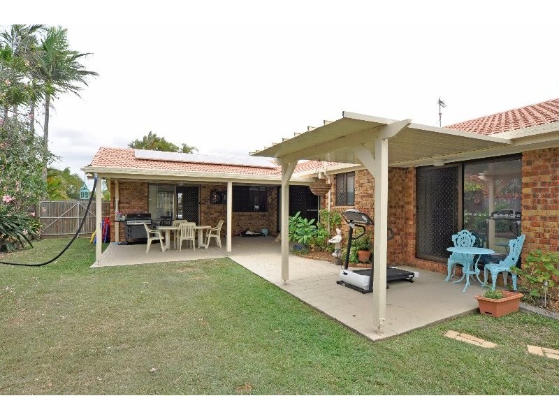 8 Kel Nagle Court, Parkwood QLD 4214