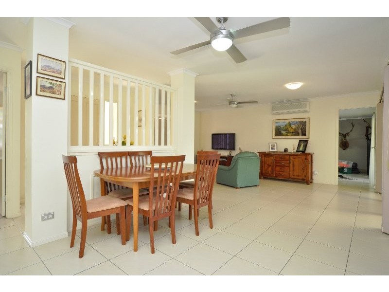 7 Strathalbyn Court, Parkwood QLD 4214