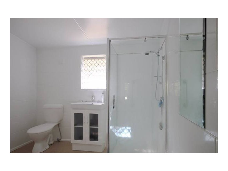 10 Algona Street, Labrador QLD 4215