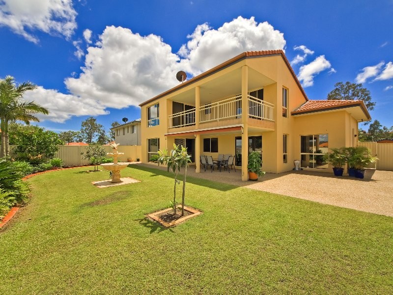 5 Golden Bear Drive, Arundel QLD 4214