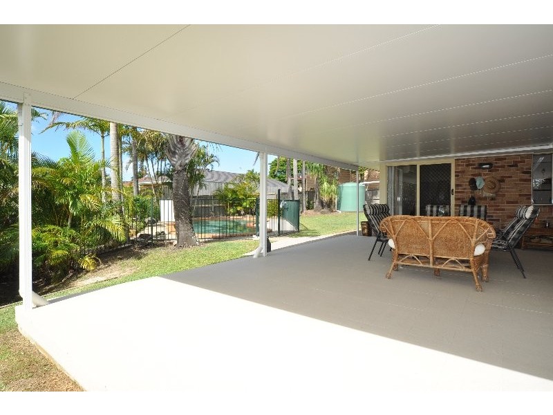 9 Maidstone Place, Parkwood QLD 4214