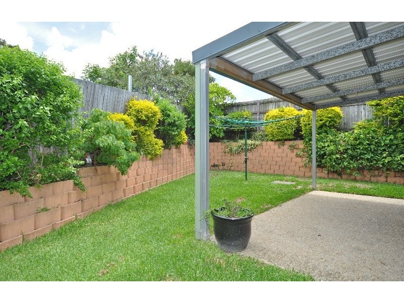 8 Sutton Court, Parkwood QLD 4214