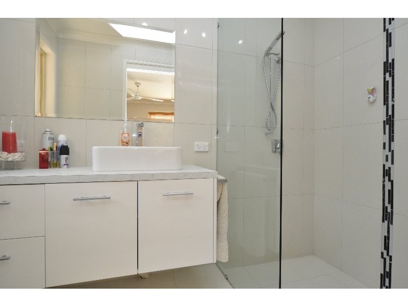 8/1 Freda Street, Ashmore QLD 4214