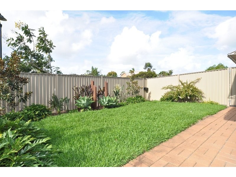 1/7 Kenny Drive, Labrador QLD 4215