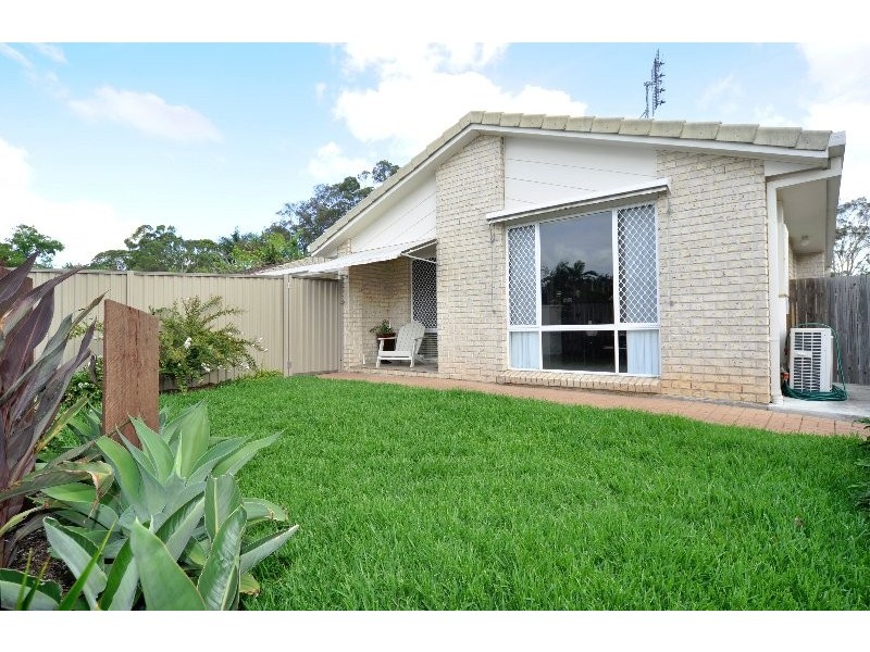 1/7 Kenny Drive, Labrador QLD 4215