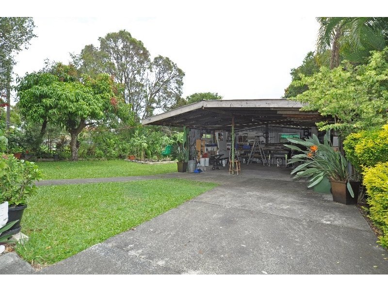 87 Robert Street, Labrador QLD 4215