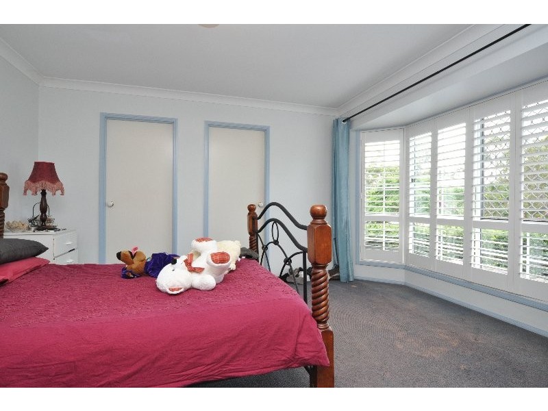 42 Morfantaine Terrace, Parkwood QLD 4214