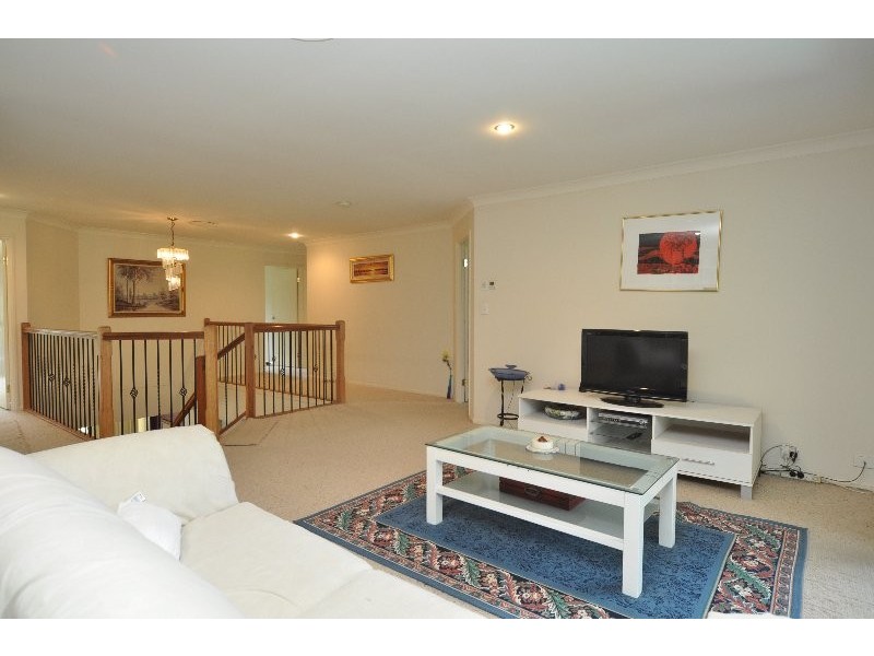 28 Jack Nicklaus Way, Parkwood QLD 4214