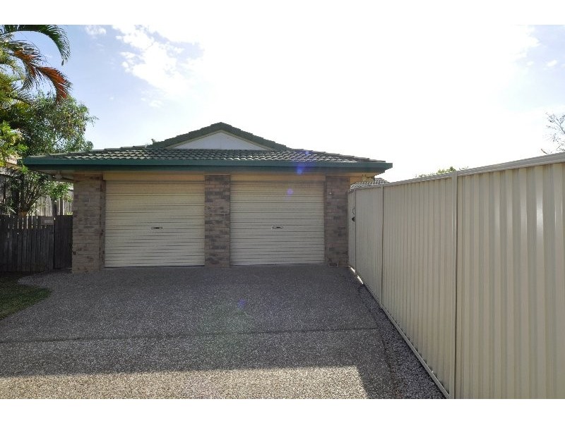 35 Gary Player Crescent, Parkwood QLD 4214