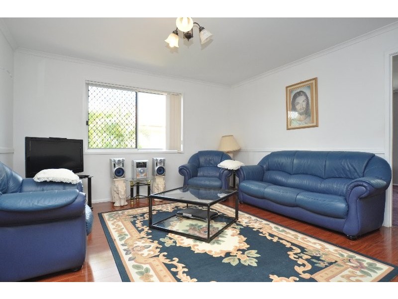 10 Arbuthnot Parade, Benowa QLD 4217