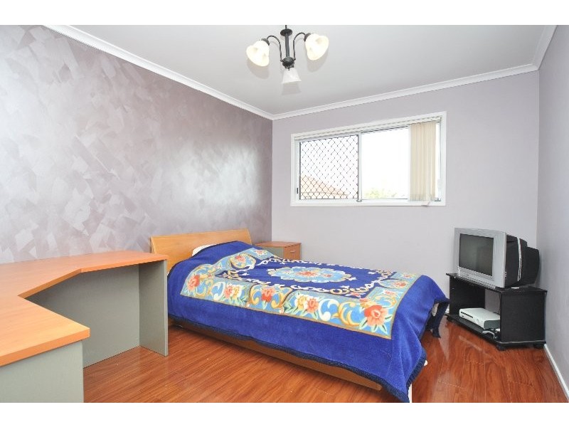 10 Arbuthnot Parade, Benowa QLD 4217