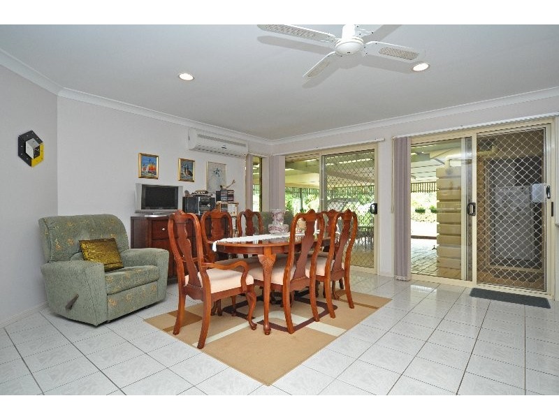 36 Morfantaine Terrace, Parkwood QLD 4214